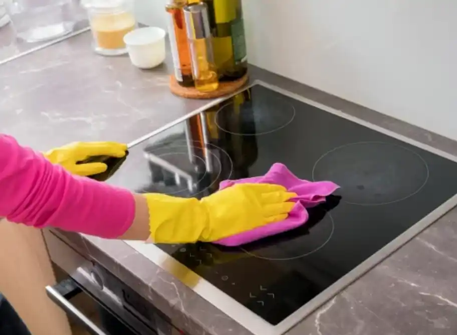 Kitchen Deep Cleaning
